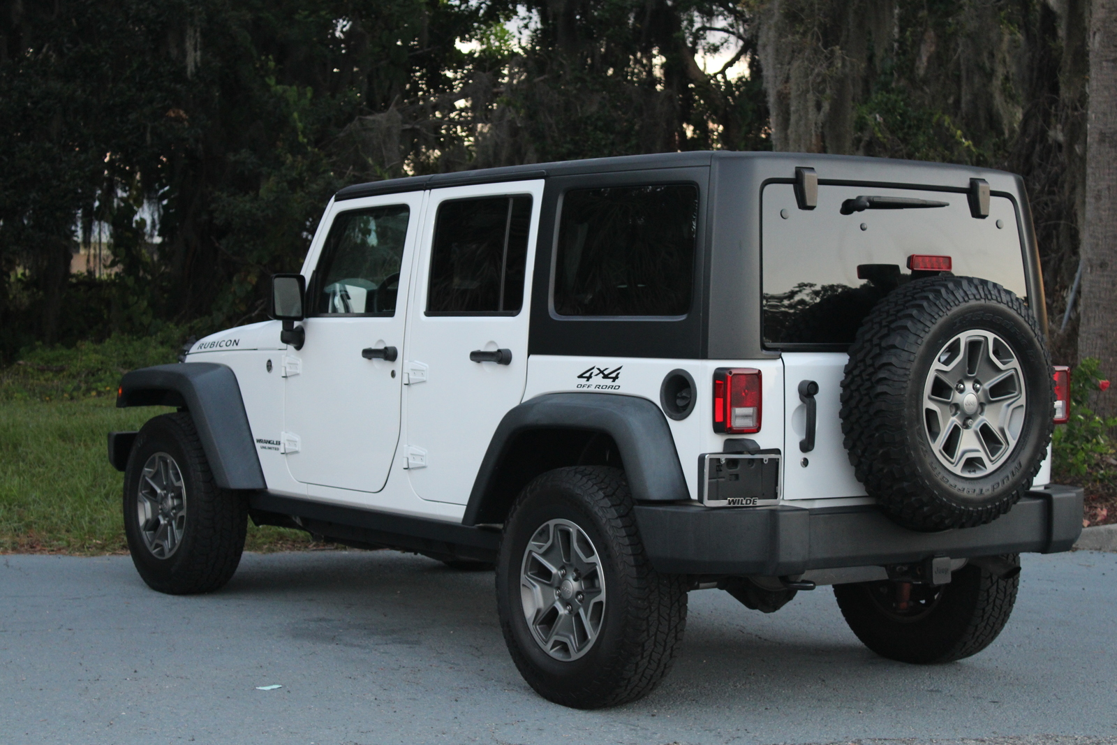 Pre Owned 15 Jeep Wrangler Unlimited Rubicon Sport Utility In Sarasota Lr 804a Wilde Land Rover Sarasota