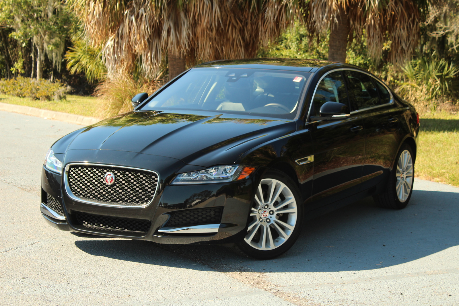 Pre-Owned 2018 Jaguar XF 25t Prestige 4dr Car in Sarasota ...