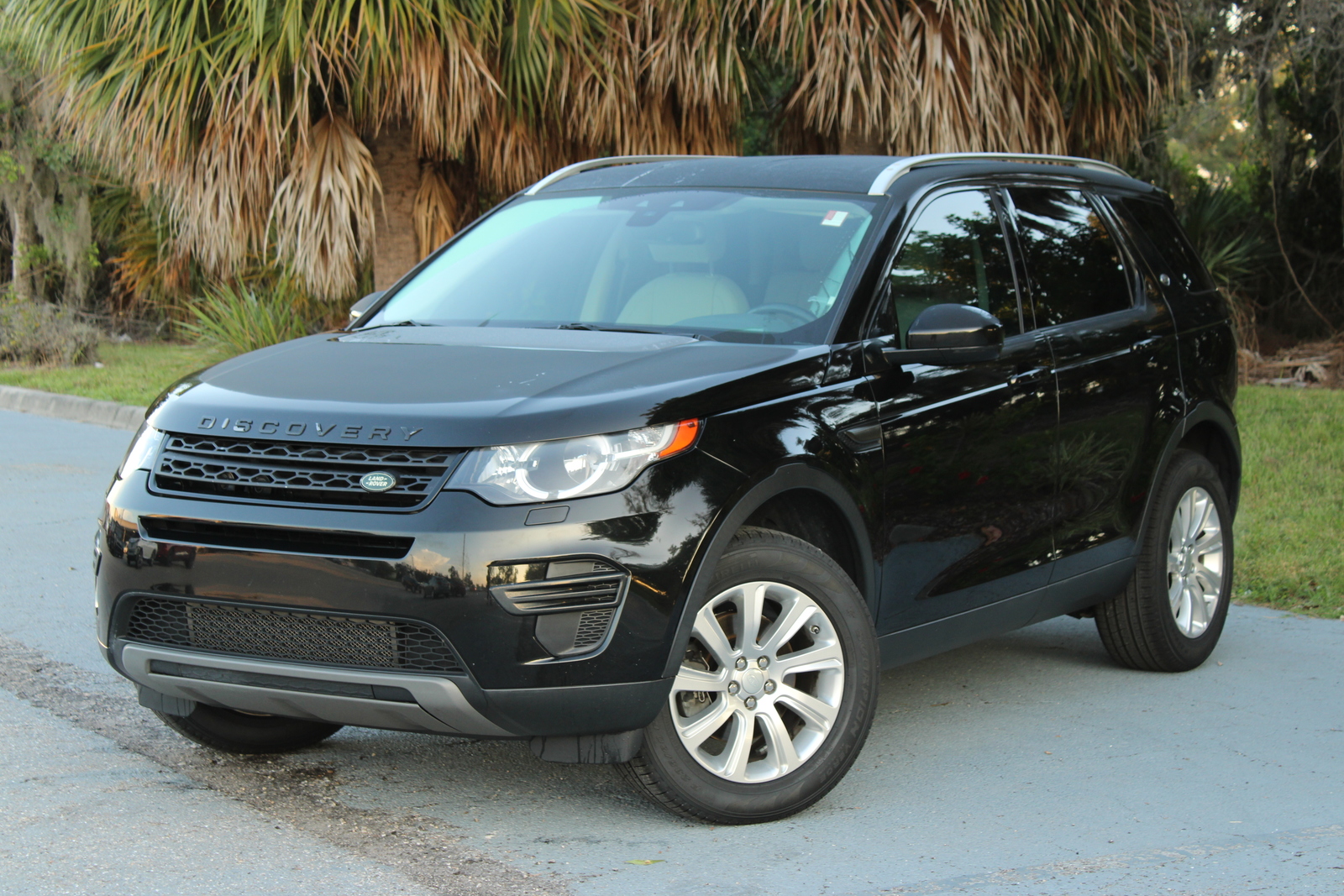 Certified PreOwned 2016 Land Rover Discovery Sport SE