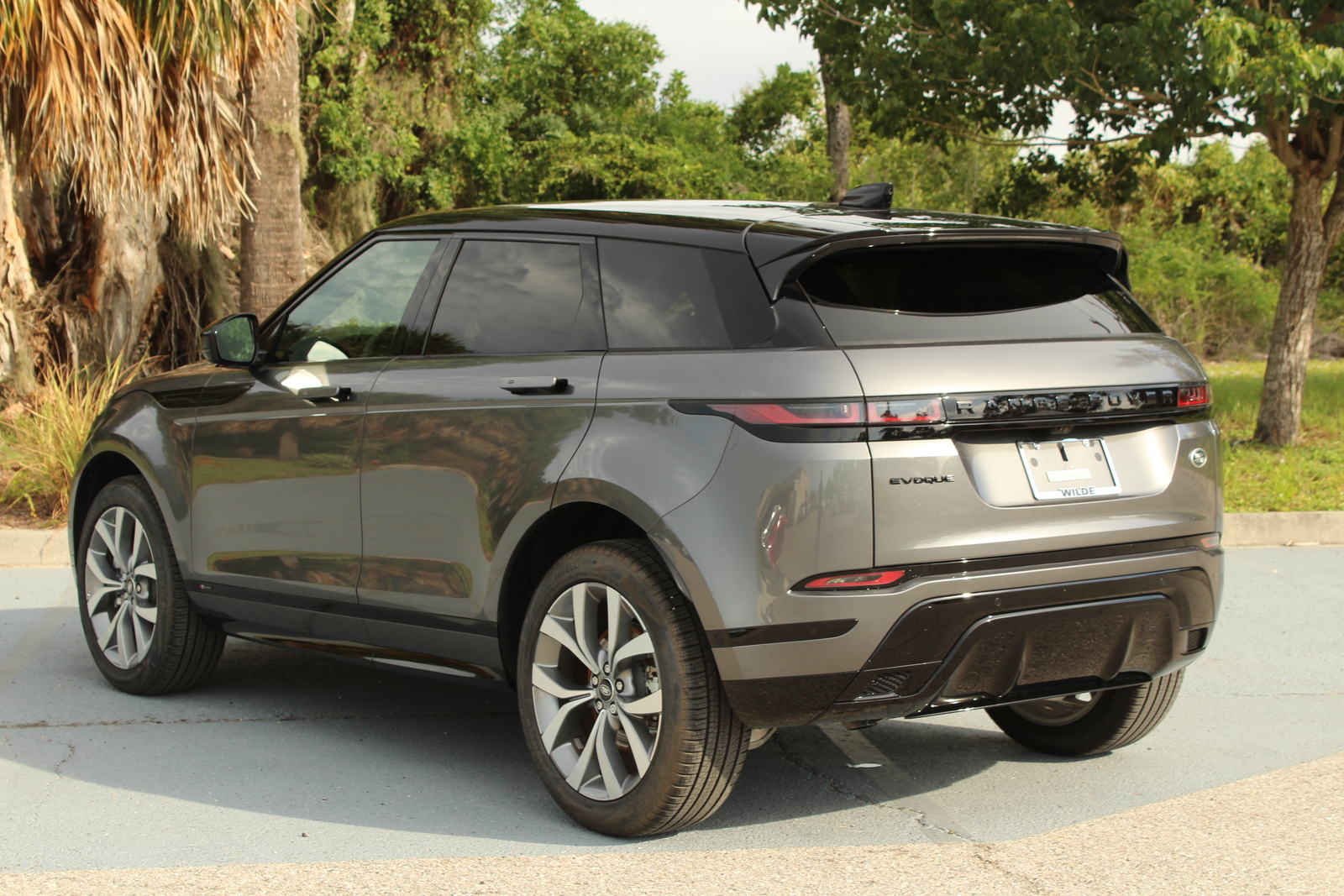 PreOwned 2020 Land Rover Range Rover Evoque RDynamic SE